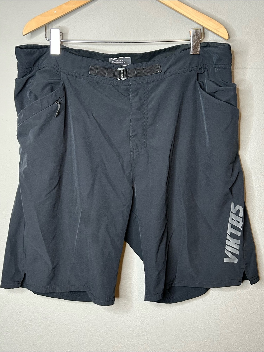 Viktos Gymswym 2 Training Shorts Black Board Shorts Size 38